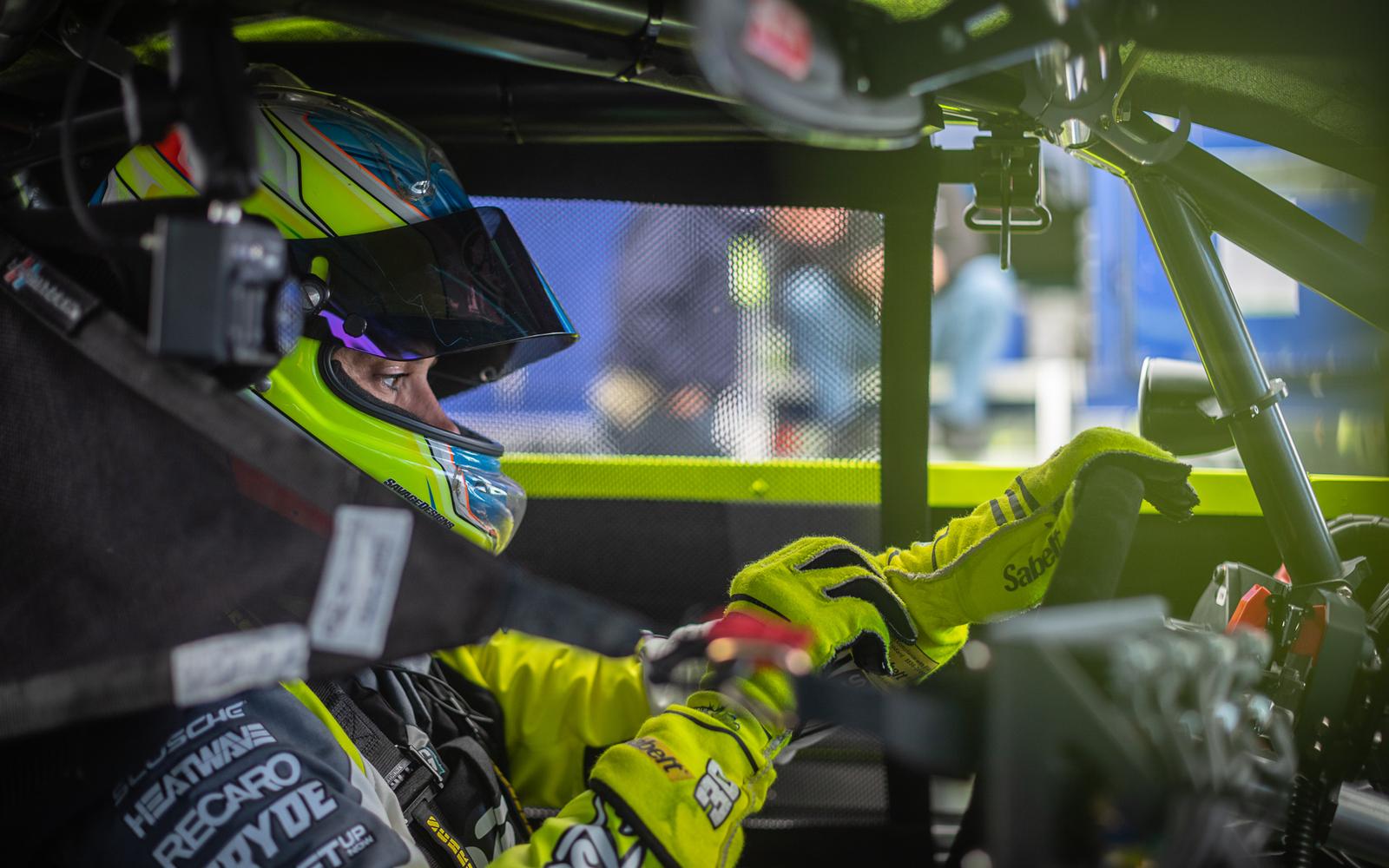 Hard Charge for Abbate Ends Abruptly at Sonoma